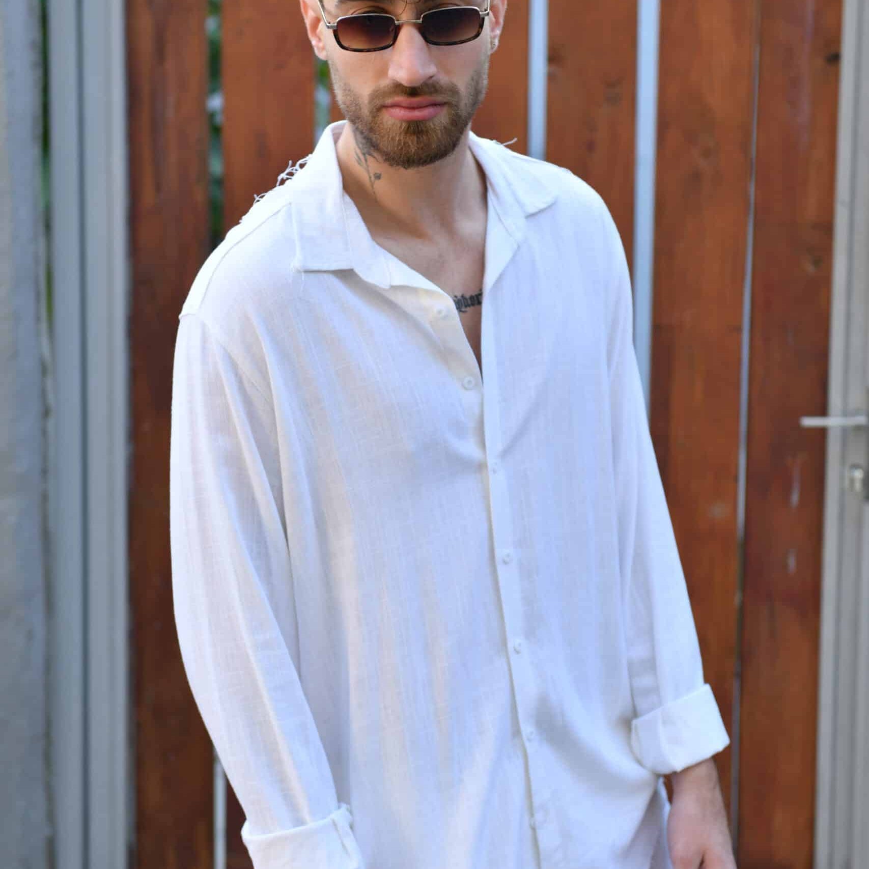 חולצת פשתן מכופתרת