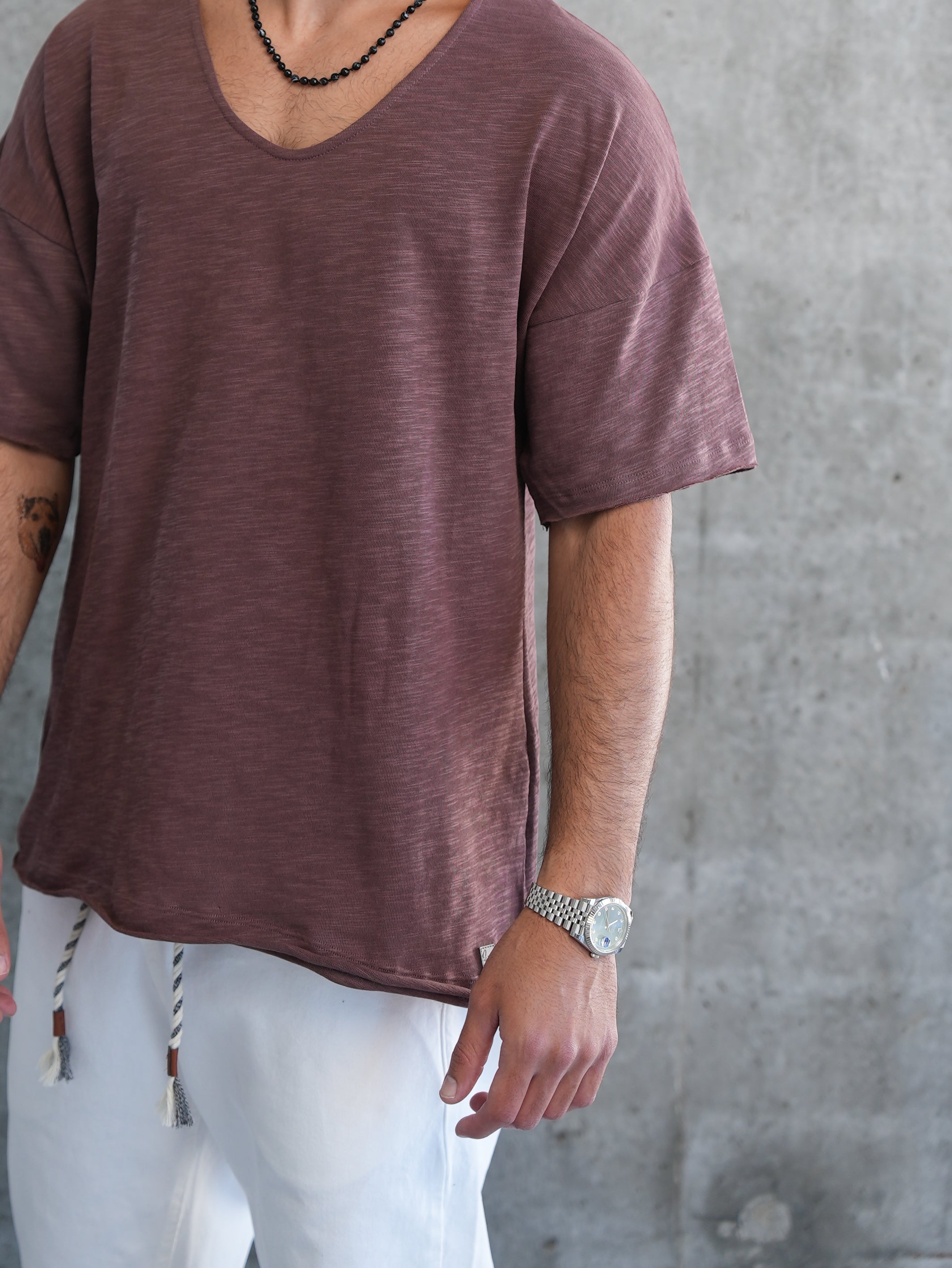 חולצת פלאם צווארון פתוח